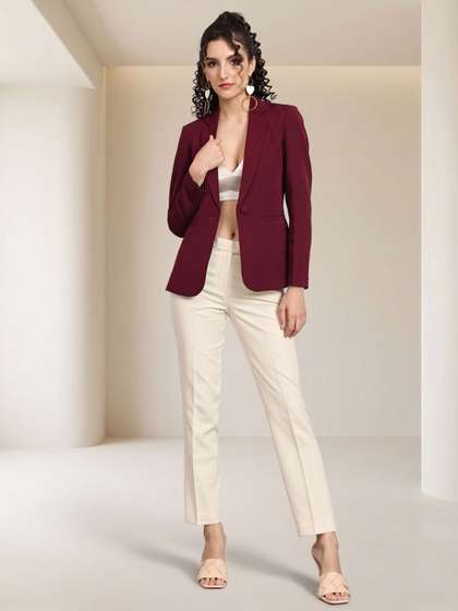 PowerSutra Women
                        Maroon Solid Single Breasted Formal Blazer