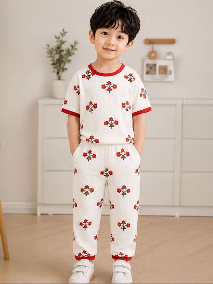 YK Boys Printed T-shirt
                    with Pyjamas