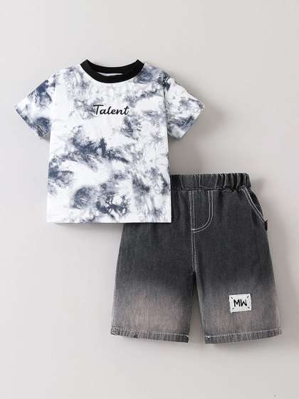 Hopscotch Boys Dyed
                    T-shirt with Shorts