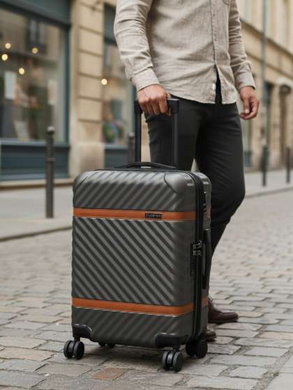 LOUIS POLO
                          MotoStripe Cabin Trolley Suitcase - Volume 49
                          L