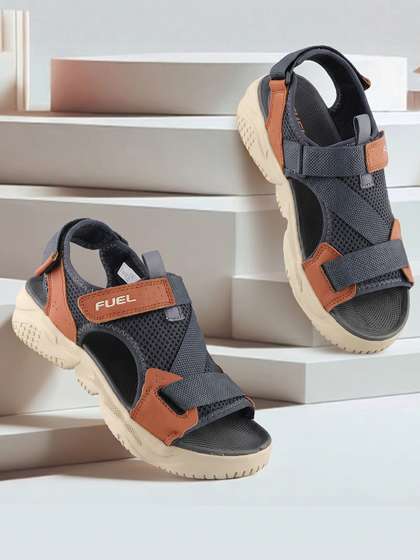 FUEL Men Textured
                        Sports Sandals