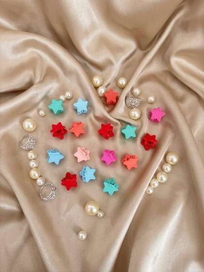 Radhya Accessories Girls
                    Claw Clip