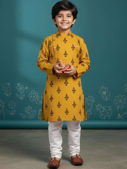 KALINI Boys Ethnic
                    Motifs Printed Regular Kurta with Pyjamas
