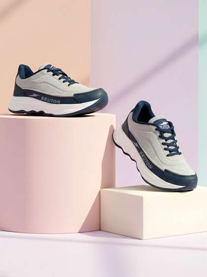 Bruton Men Running
                          Non-Marking Shoes