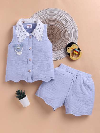 LACKii DOLL Girls Shirt
                    with Shorts