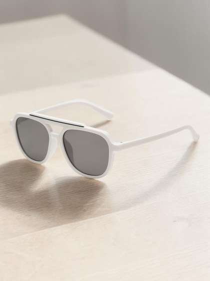 Stoln Unisex Kids Black
                    Lens & White Wayfarer Sunglasses with