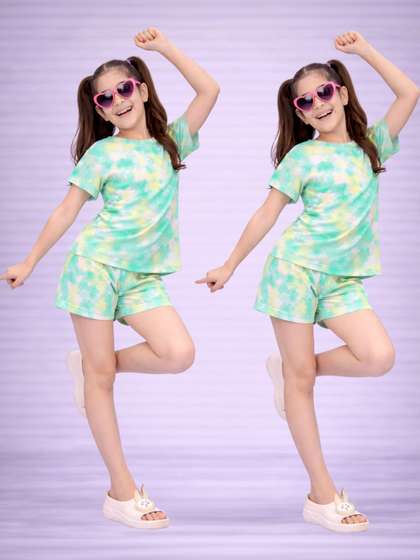LITBABY Girls Printed
                      Nightdress