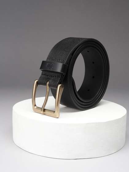 Peter England Men
                    Textured Leather Belt