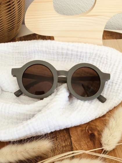 RUGGINE Unisex Kids
                    Black Lens & Green Round Sunglasses