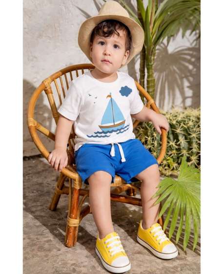 BLARY FASHION PLANET
                    Kids Printed Pure Cotton T-shirt with Shorts