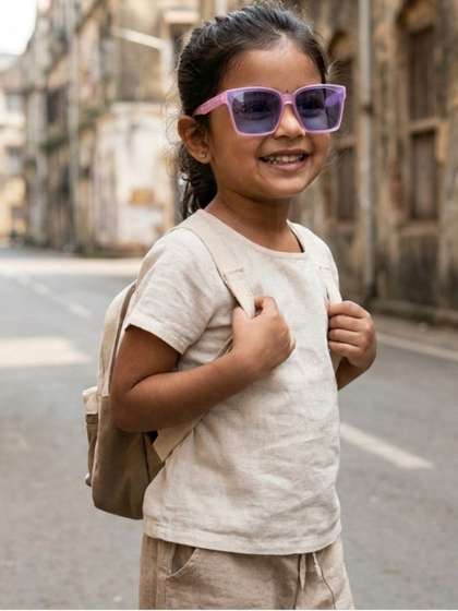 Biglilpeople Unisex Kids
                    Purple Lens & Pink Square Sunglasses