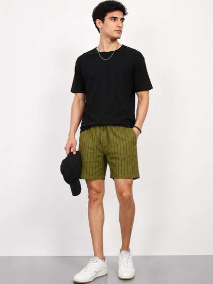 HERE&NOW Men
                        Striped Linen Technology Shorts