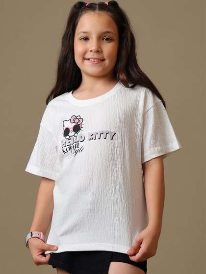 Kids Ville Girls Hello
                    Kitty Printed Relaxed Fit Crinkle Cotton Tshirt