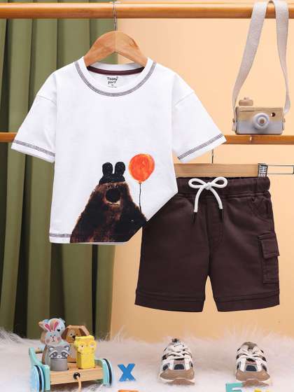 Toonyport Boys Printed
                    T-shirt with Shorts
