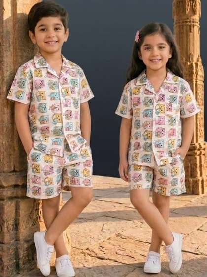 Tiny Bugs Unisex Kids
                      Printed Shirt with Shorts