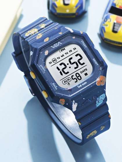V2A Unisex Kids Dial
                      & Straps Digital Watch DK24202-Blue