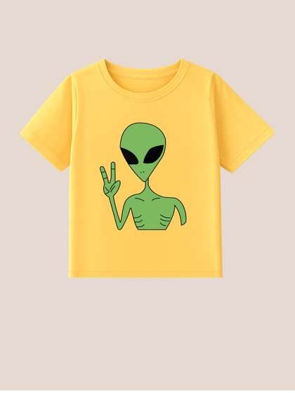 BLUSHES Kids Printed
                    T-shirt with Mask
