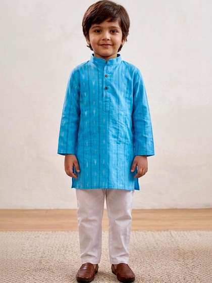 NEW GEN Boys Ethnic
                    Motifs Printed Regular Kurta with Trousers