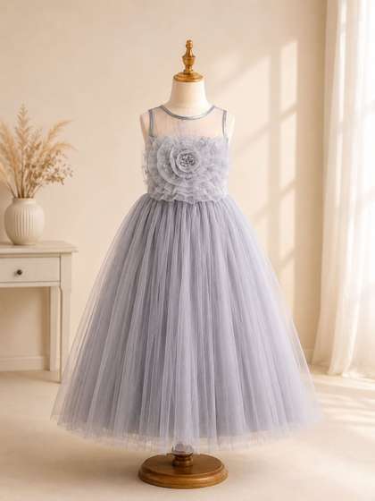 Dripteen Applique Net
                    Maxi Dress