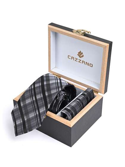 Cazzano Men Accessory
                    Gift Set of