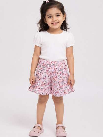 V-Mart Girls Floral
                      Printed Shorts