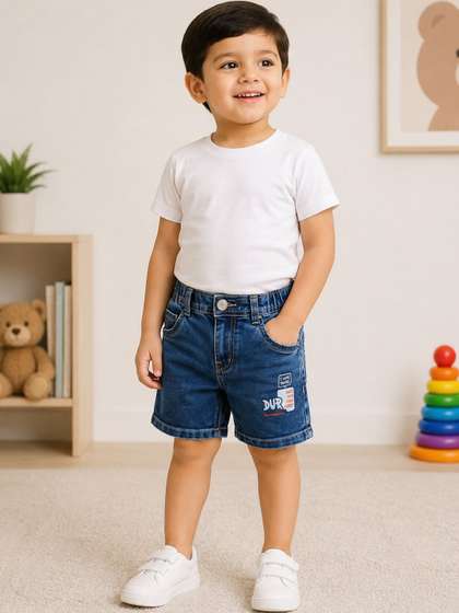 V-Mart Boys Typography
                    Printed Shorts