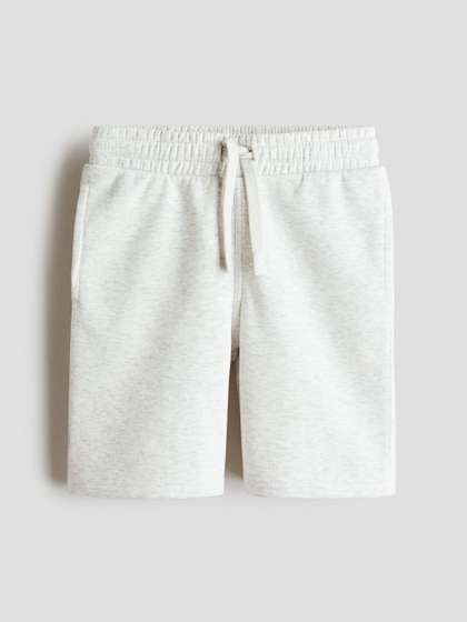 H&M Sweatshirt
                    Shorts
