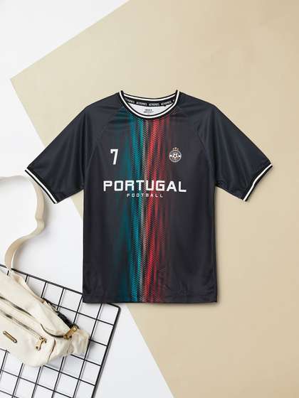 max Boys Striped
                    T-shirt