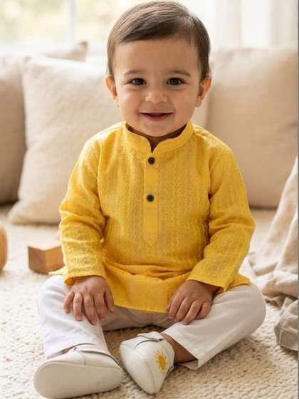 NEW GEN Boys Ethnic
                    Motifs Regular Kurta with Pyjamas