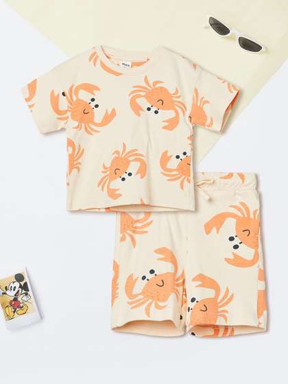 max Boys Printed
                      T-shirt with Shorts