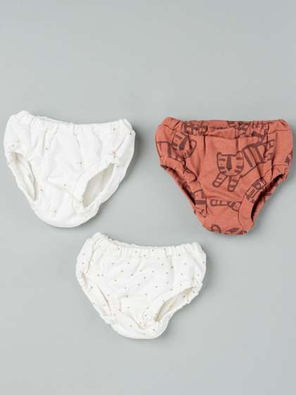 BeeLittle Pack of 3
                    Printed Assorted Cotton Basic Briefs