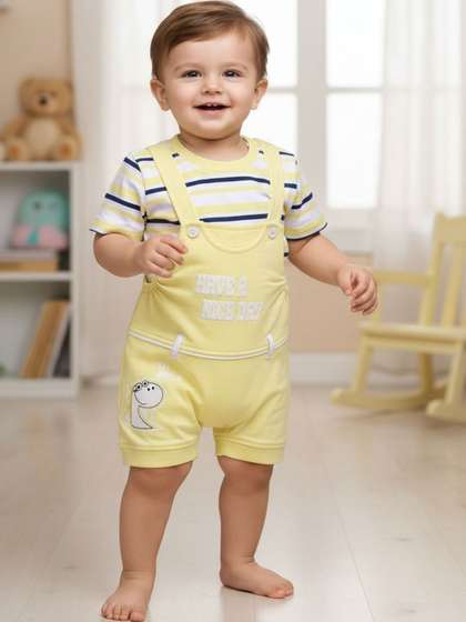 V-Mart Boys Striped
                    T-shirt with Shorts