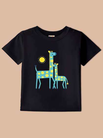BLUSHES Kids Printed
                      T-shirt with Mask