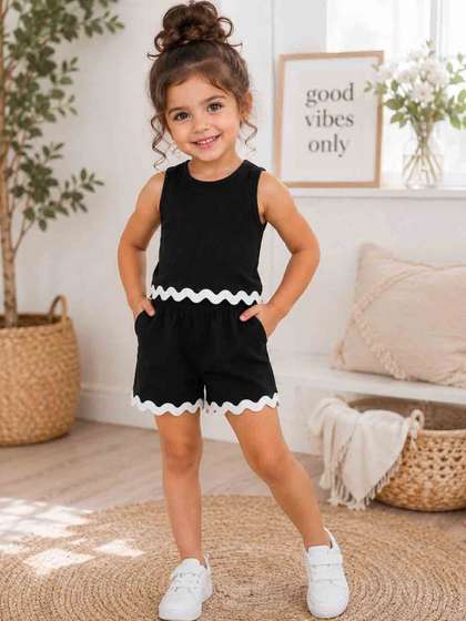 Parasense Girls Top with
                    Shorts