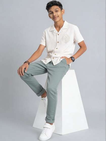 Pantaloons Junior Boys
                      Slim Fit Mid-Rise Jeans