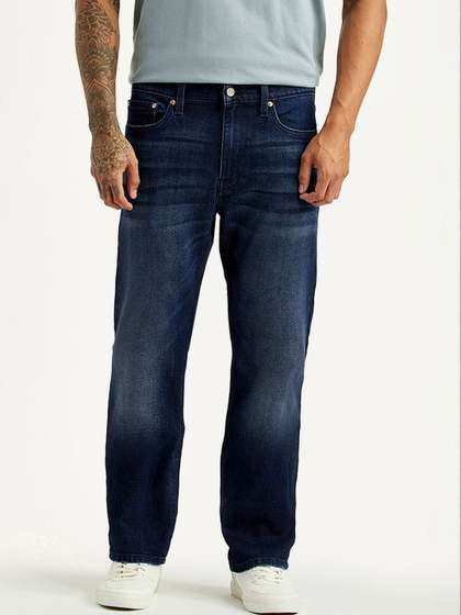 Levis Men Straight Fit Mid-Rise Jeans