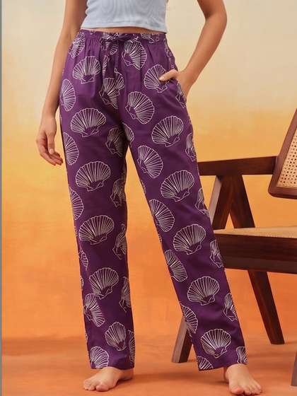 Clovia Mid-Rise Printed Pyjama