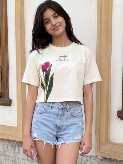 Lil Tomatoes Girls
                    Floral Printed Cotton Crop Top