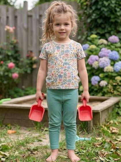 YK Girls Pure Cotton
                    Ankle Length Leggings