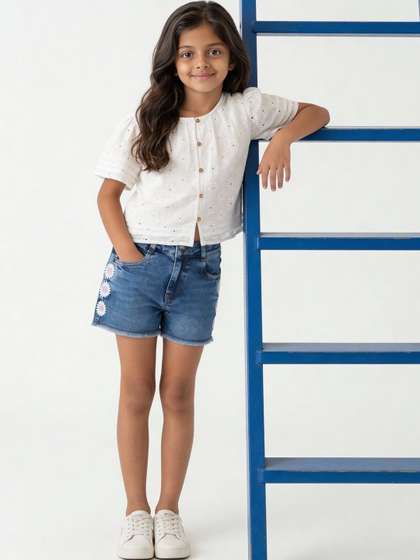 Pantaloons Junior Girls
                    Embellished Denim Shorts Technology