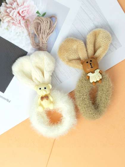 Balasundri Girls Set of
                    2 Ponytail Holders