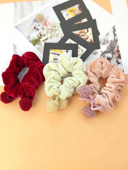 Balasundri Girls Set of
                    3 Ponytail Holders