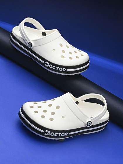 DOCTOR FEEL SOFT Men
                    Colourblocked Clogs