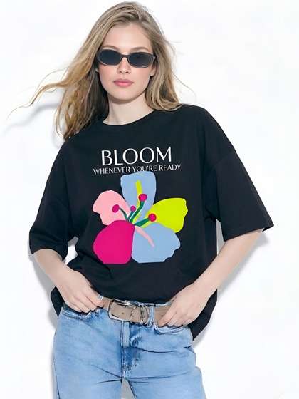 SMARTEES Women
                        Floral Printed T-shirt