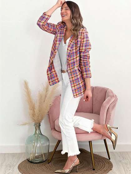 KPOP Women
                        Colourblocked Tailored Jacket