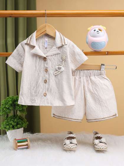 Toonyport Girls Shirt
                    with Shorts