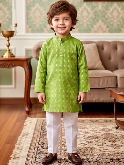 NEW GEN Boys Ethnic
                    Motifs Printed Regular Kurta with Trousers
