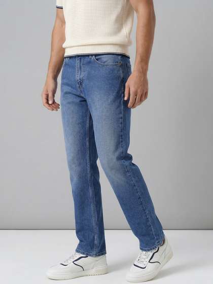 Levis Men 505 Straight Fit Jeans
