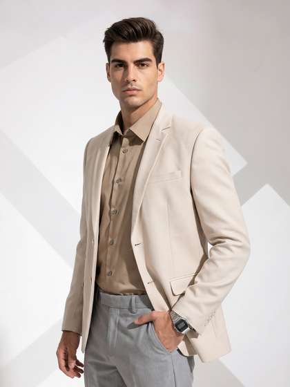 INVICTUS Single
                          Breasted Notched Lapel Formal Blazer
