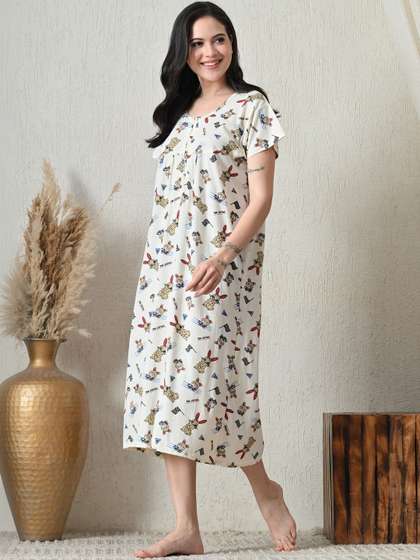 H & Y Apparel
                        Printed Nightdress